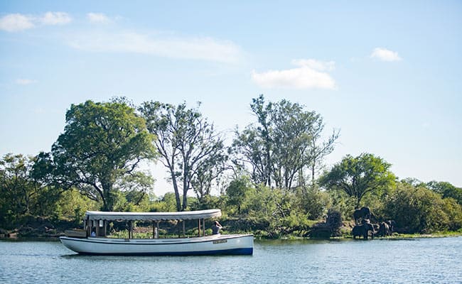 Ra-Ikane River Cruises Zambezi River