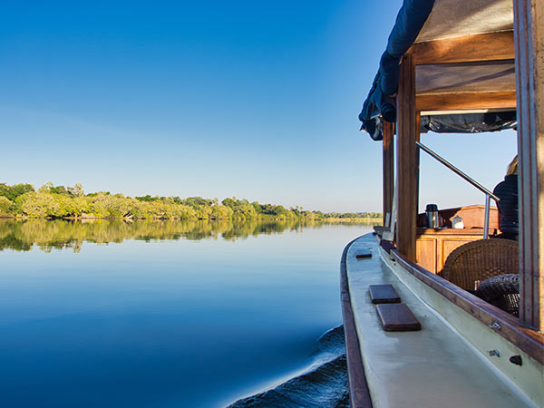 Ra-Ikane Luxury Cruises Zambezi River